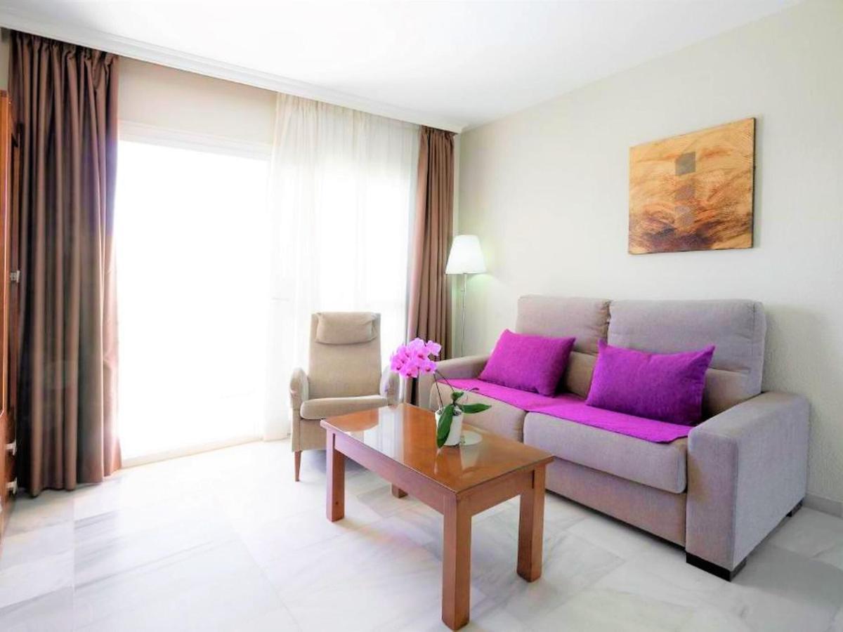 Attractive Holiday Home In Roquetas De Mar Surrounded By Beaches Exterior photo